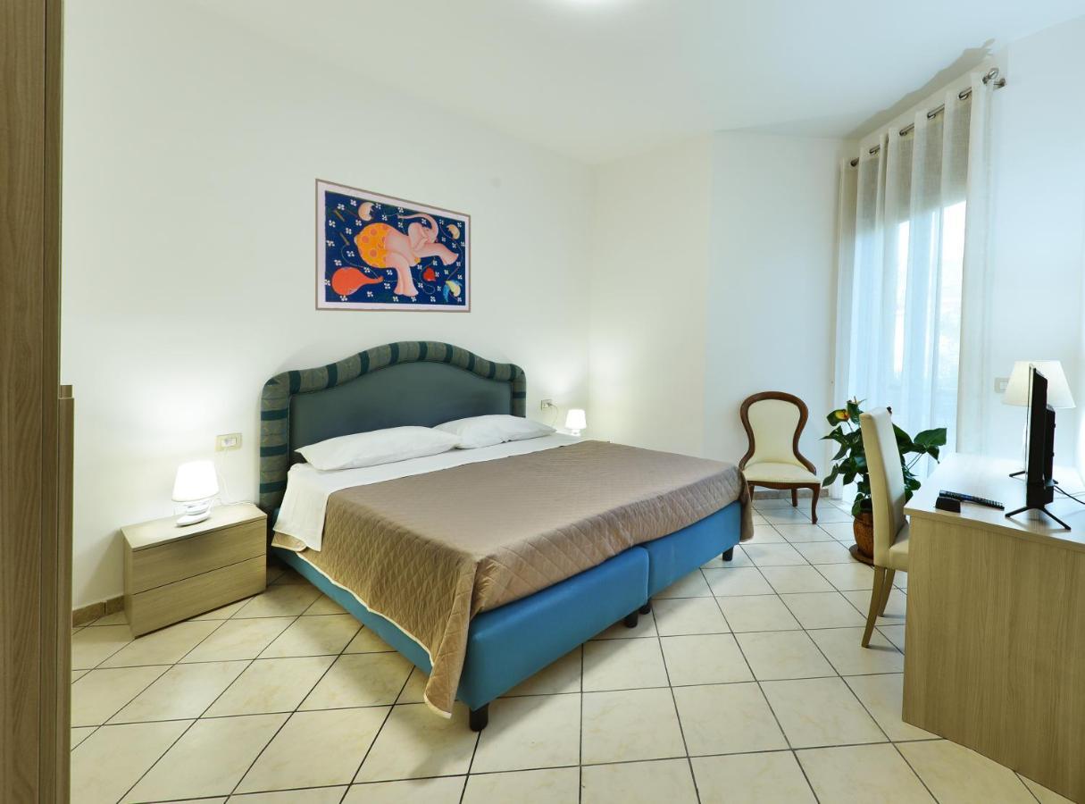 B&B Nonna Teresa Gragnano Bagian luar foto