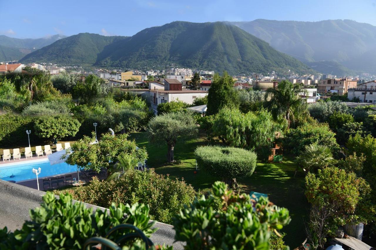 B&B Nonna Teresa Gragnano Bagian luar foto